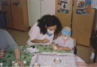 http://www.laculladispago.it/NEL%20FRATTEMPO%20I%20BAMBINI%20PREPARANO%20LE%20LORO%20FOCACCINE%202.jpg